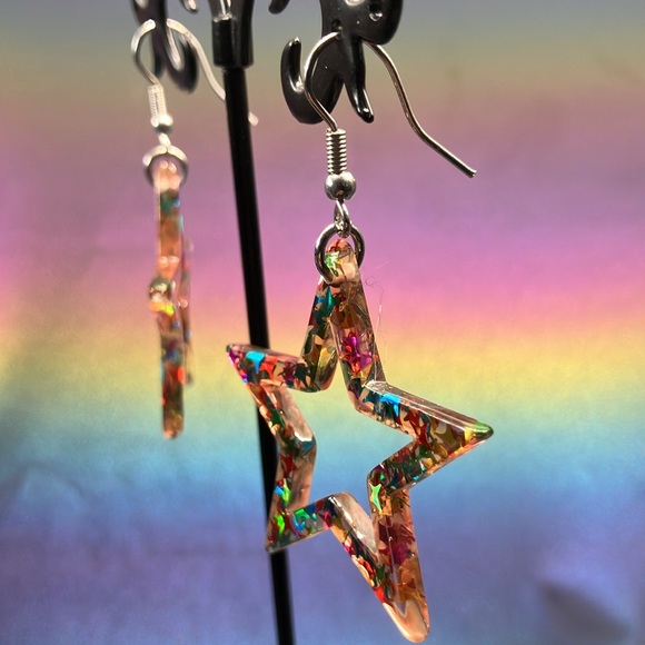 Rainbow Star Earrings - Picture 3 of 3